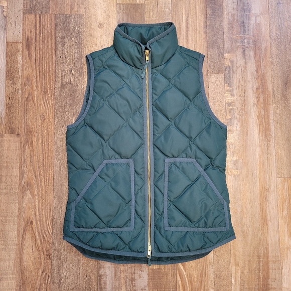 J Crew Green Quilted Down Filled Vest